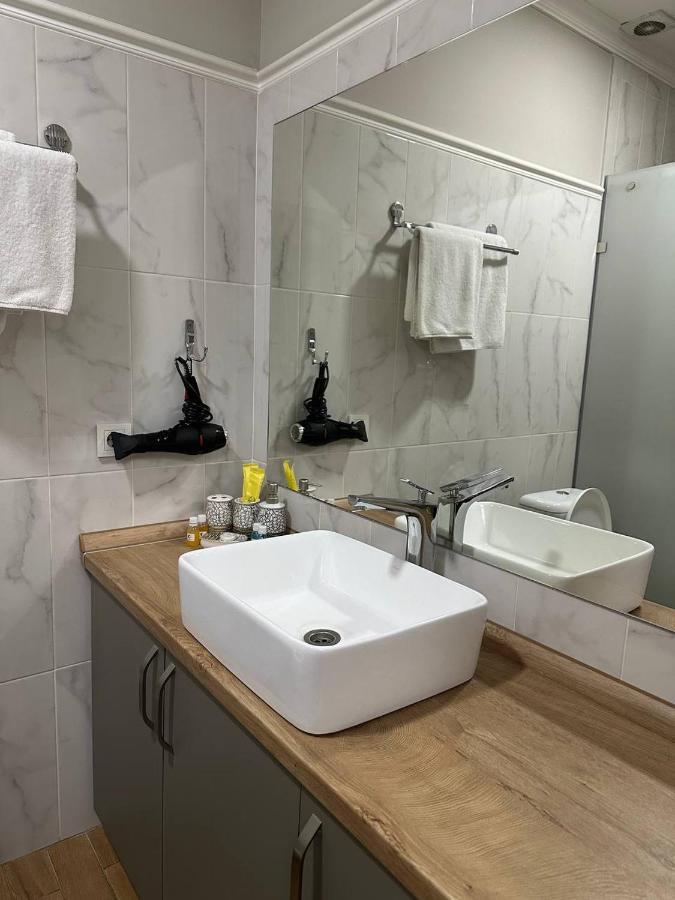 Gоlden Dragon Villa Hotel Bishkek Luaran gambar