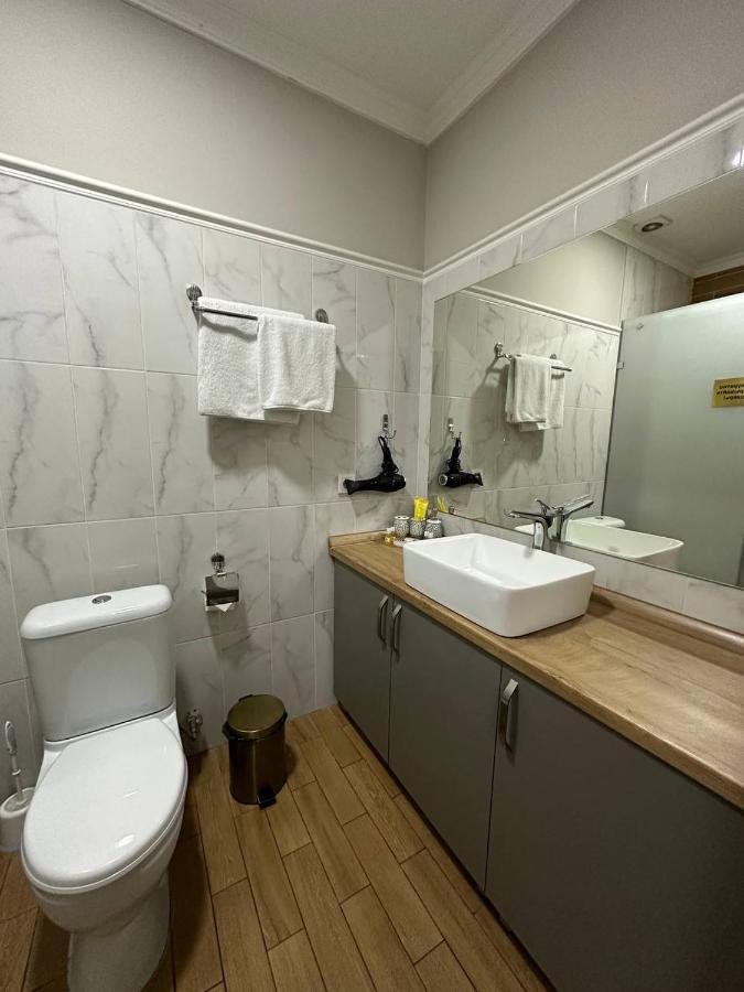Gоlden Dragon Villa Hotel Bishkek Luaran gambar