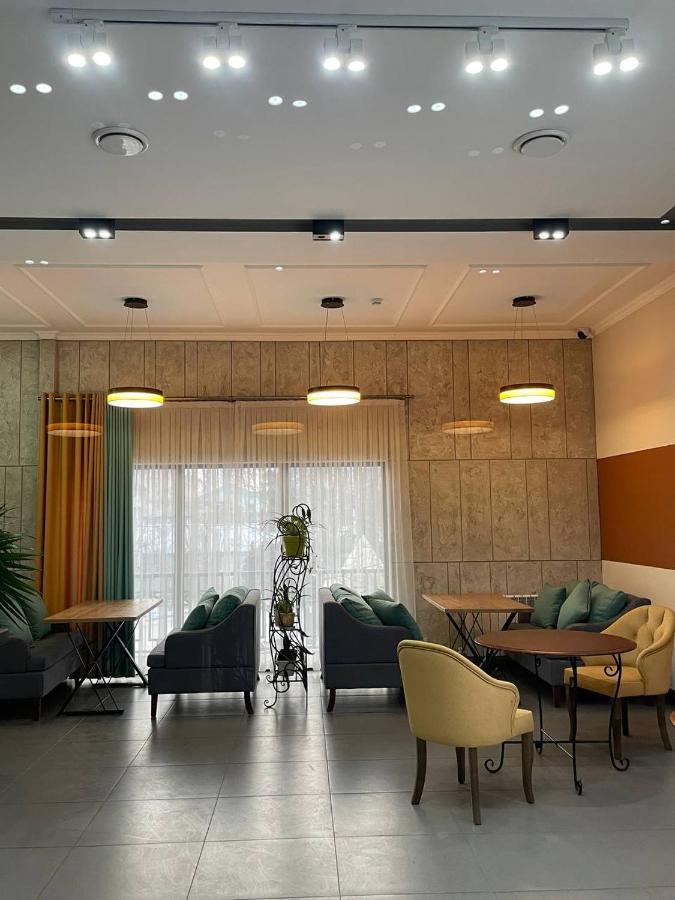 Gоlden Dragon Villa Hotel Bishkek Luaran gambar