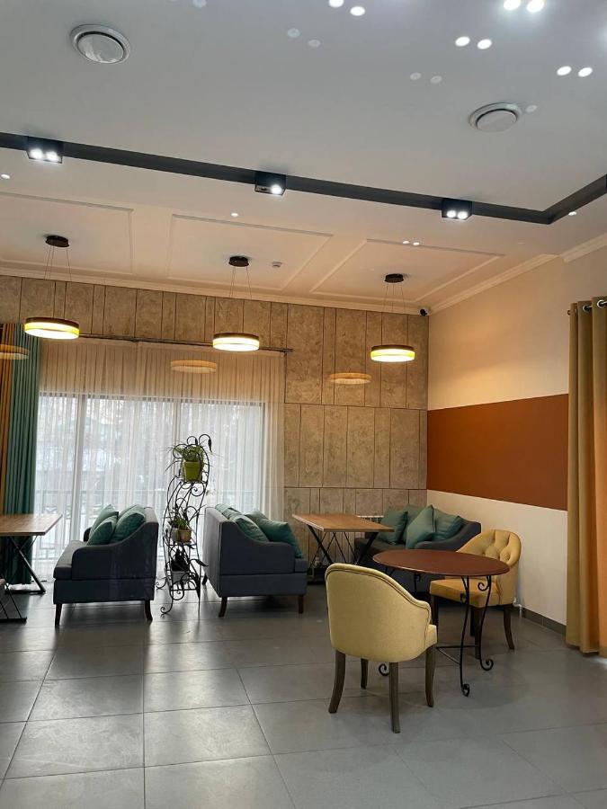 Gоlden Dragon Villa Hotel Bishkek Luaran gambar