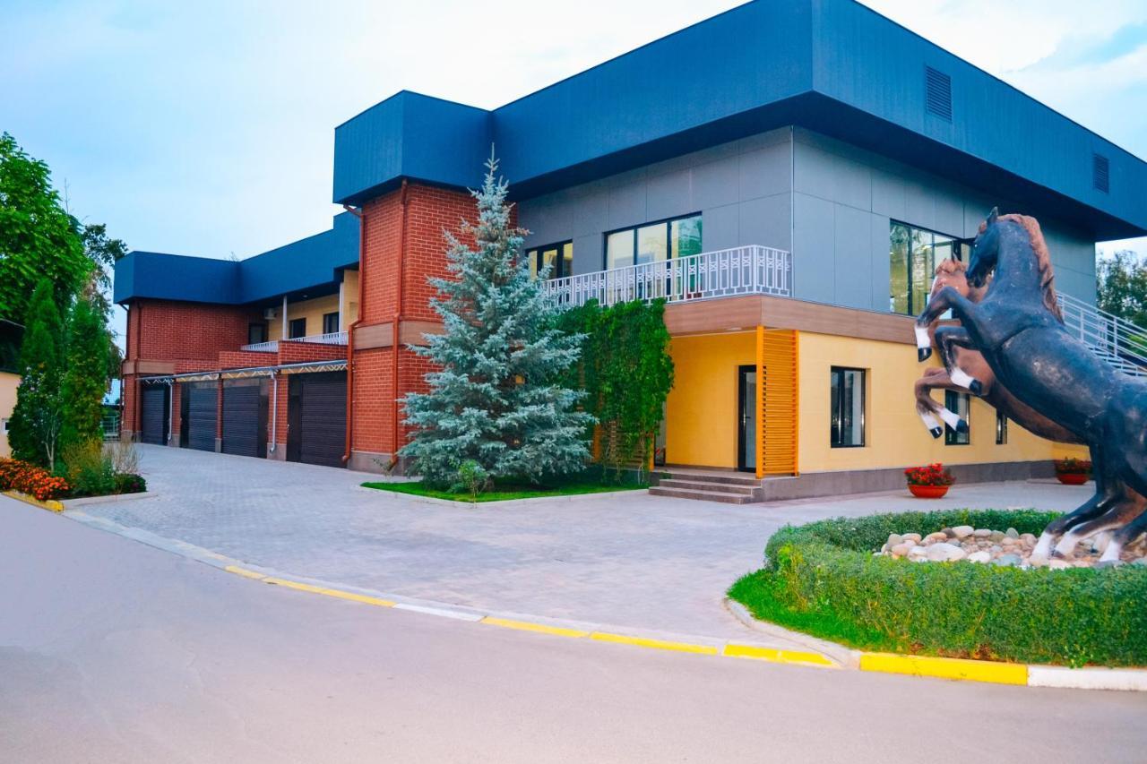 Gоlden Dragon Villa Hotel Bishkek Luaran gambar