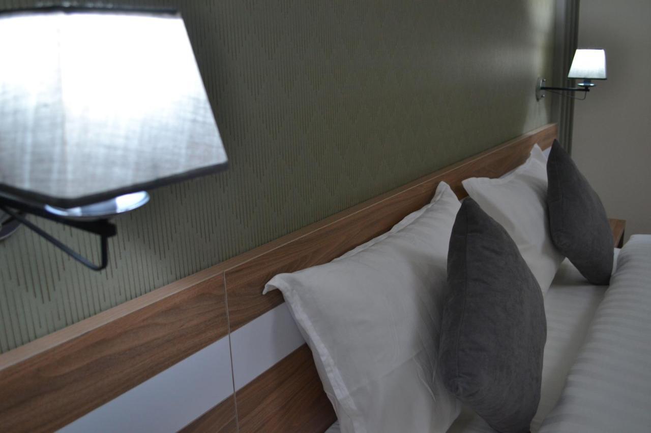 Gоlden Dragon Villa Hotel Bishkek Luaran gambar